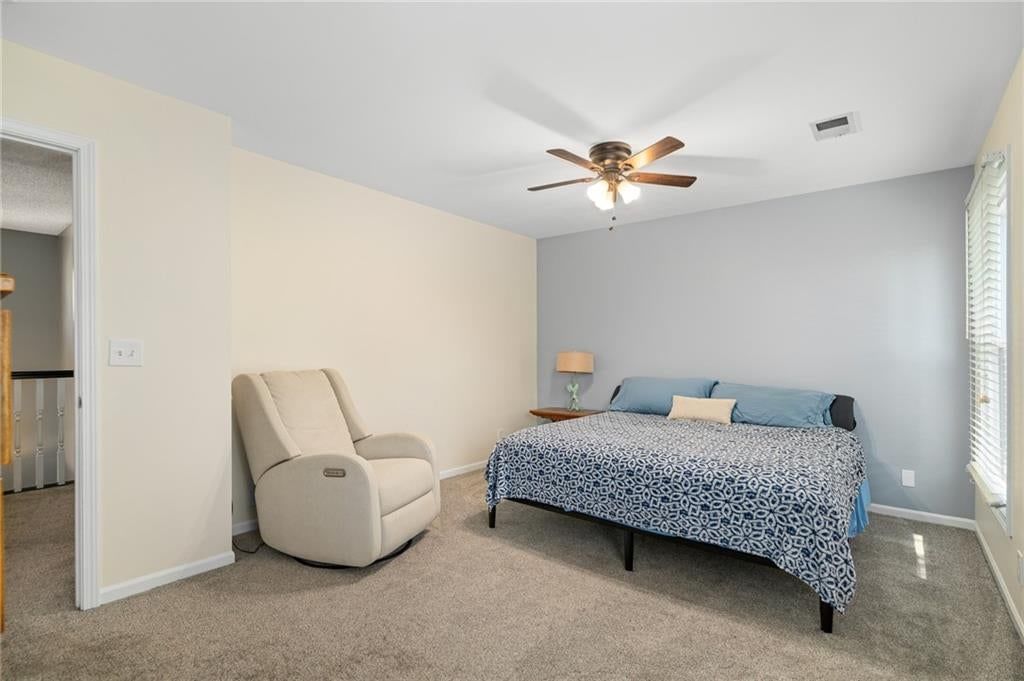 Photo 32 of 60 - 15463 W 147th Drive, Olathe, KS 66062