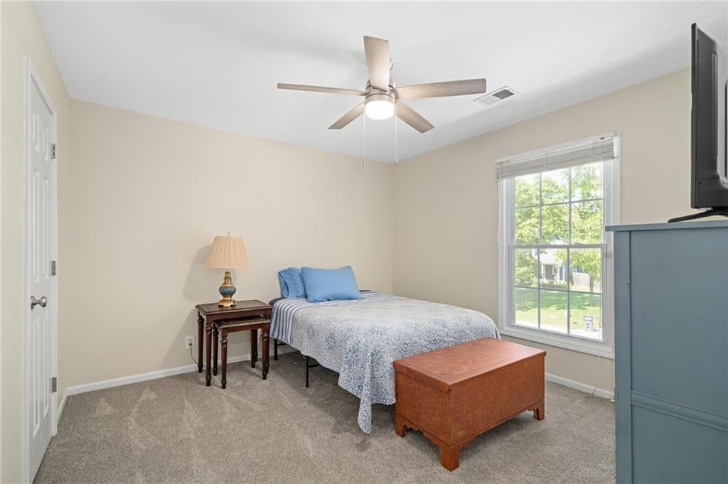 Photo 37 of 60 - 15463 W 147th Drive, Olathe, KS 66062