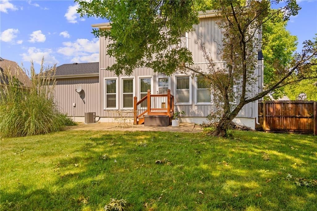 Photo 49 of 60 - 15463 W 147th Drive, Olathe, KS 66062
