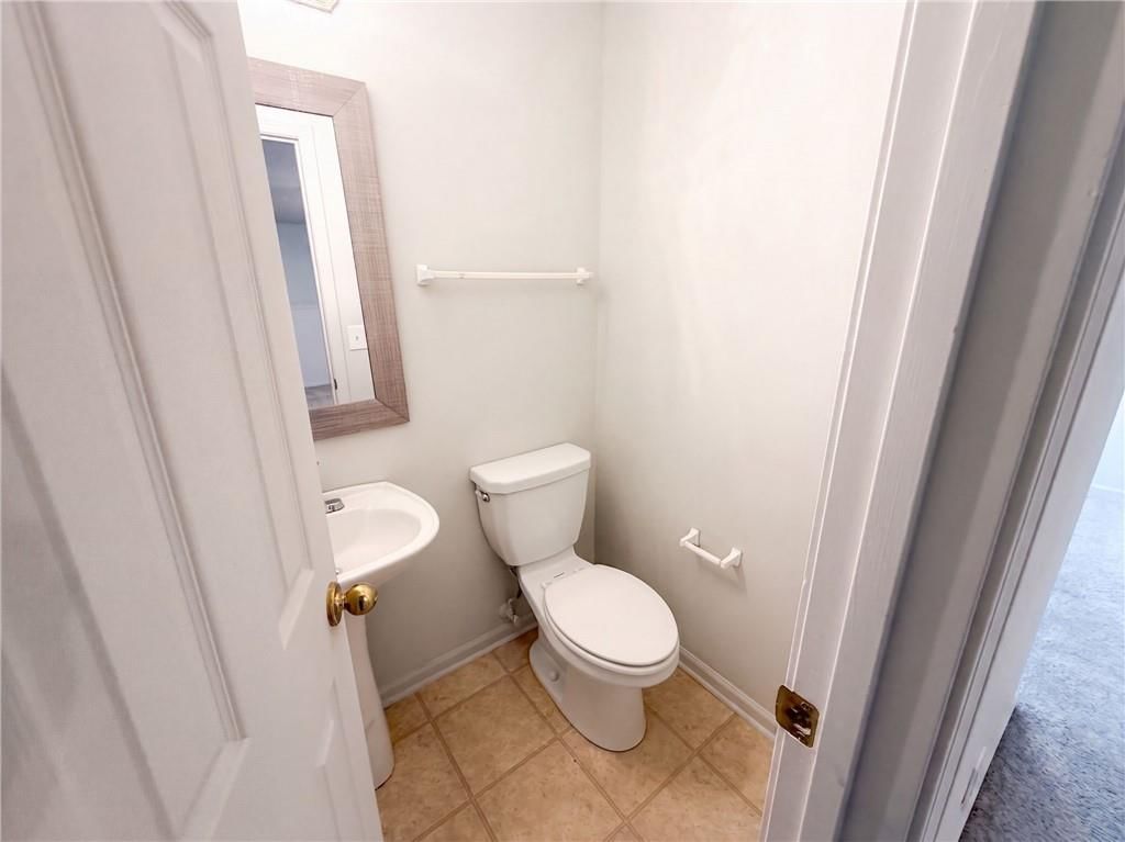 801 Courtland Court — photo 17