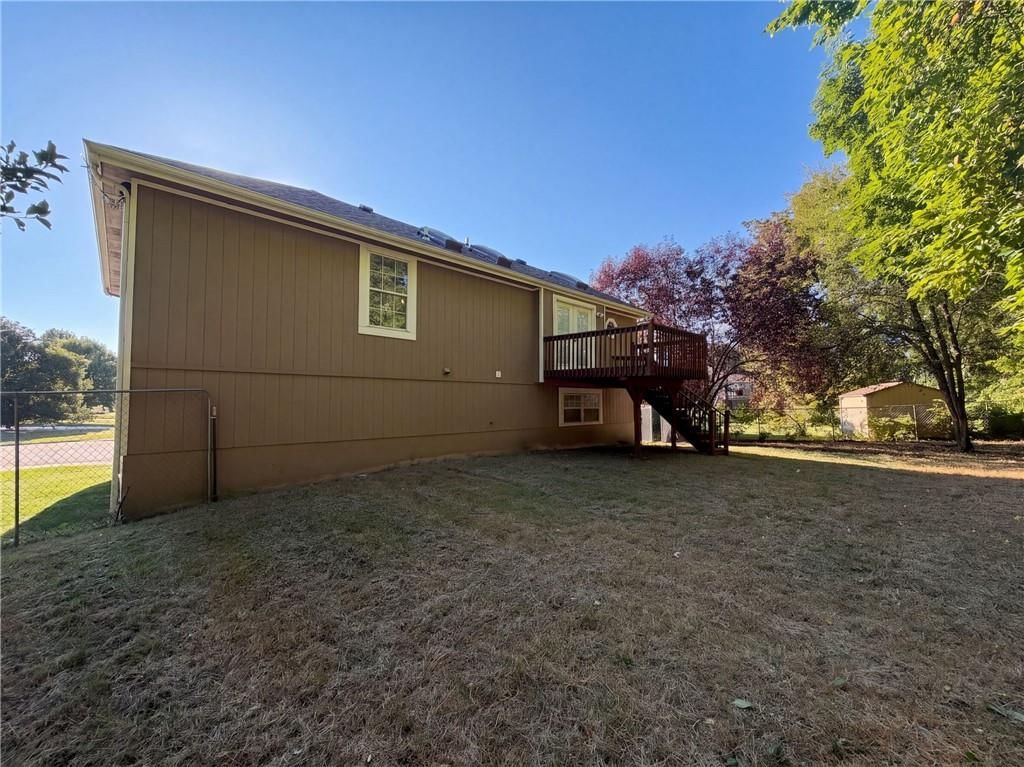 801 Courtland Court — photo 20