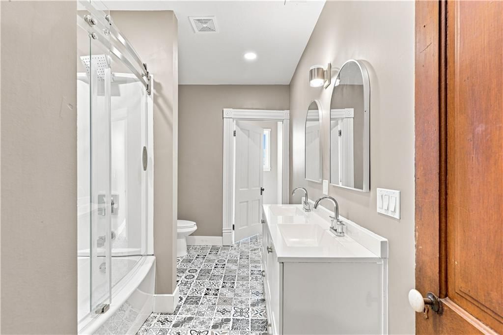 523 S Judson Street — photo 20