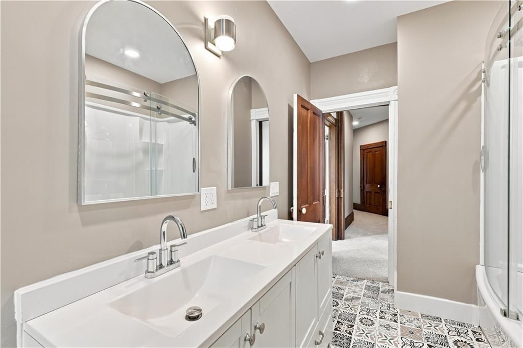 523 S Judson Street — photo 21