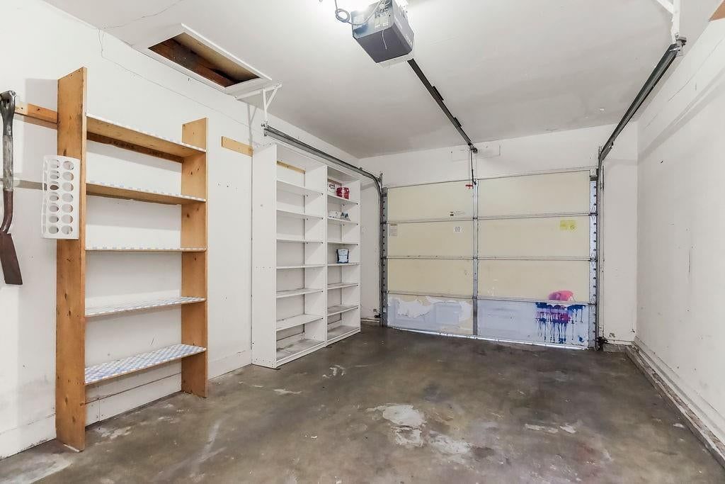 249 Fairlane Street — photo 18