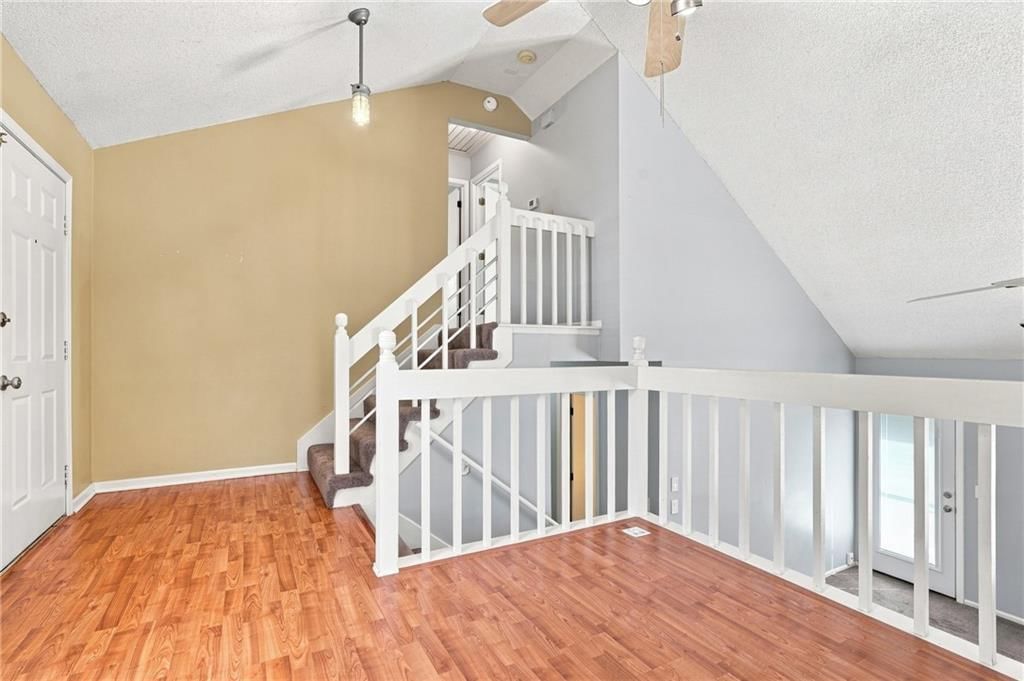 16205 W 126th Street — photo 7