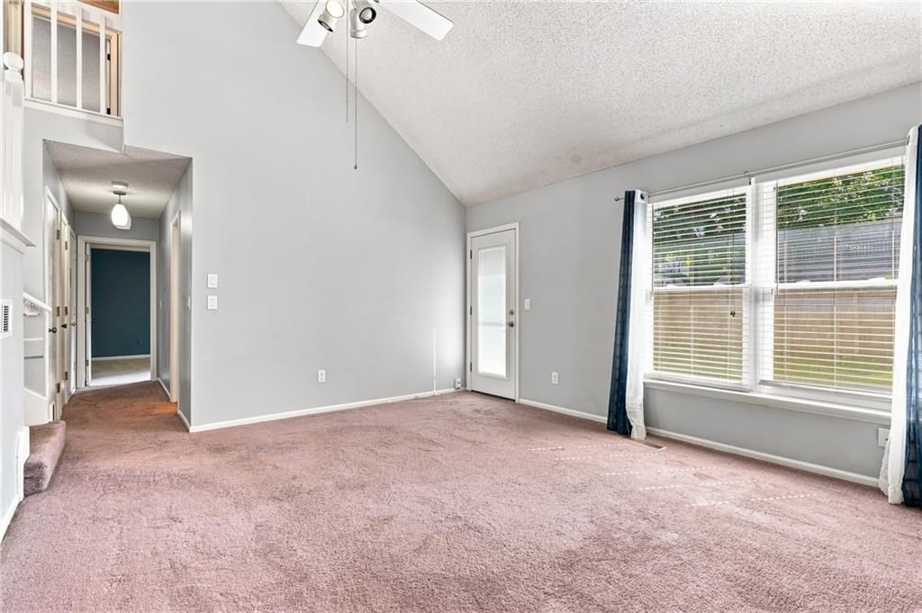 16205 W 126th Street — photo 9