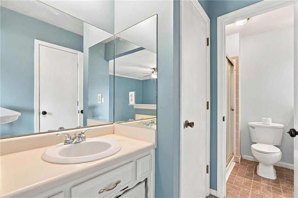 16205 W 126th Street — photo 13
