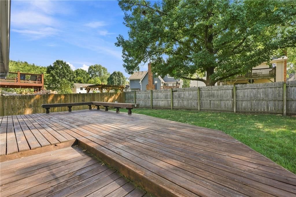 16205 W 126th Street — photo 23