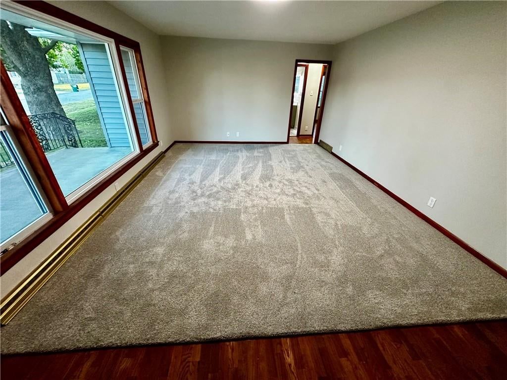 203 W 11th Street — photo 17
