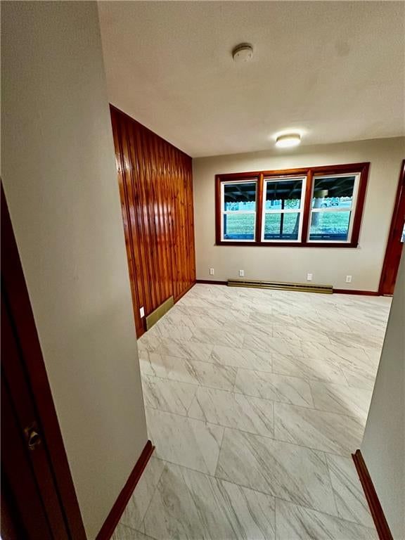 203 W 11th Street — photo 19