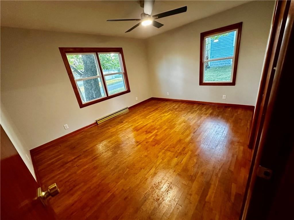 203 W 11th Street — photo 30