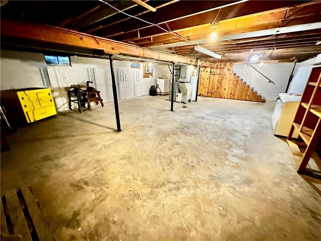 203 W 11th Street — photo 53