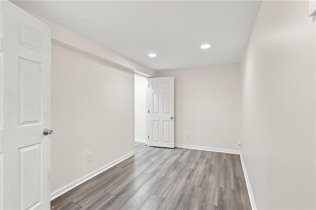 11109 Elmwood Avenue — photo 18