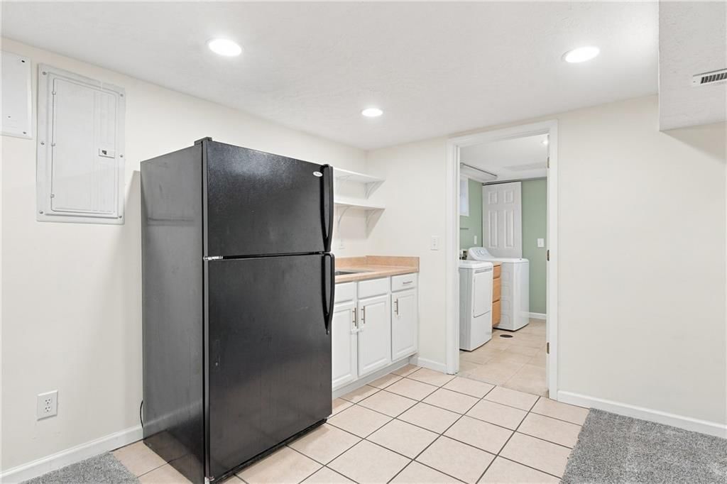 11109 Elmwood Avenue — photo 19