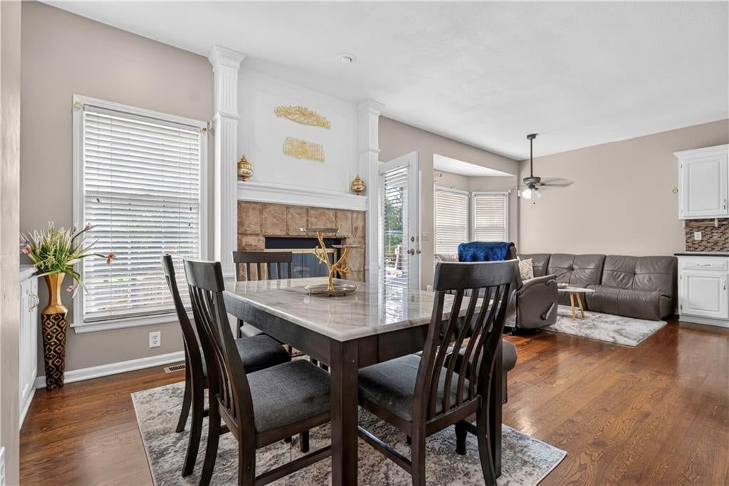 Photo 14 of 59, 14921 Benson Street, Overland Park, KS 66221