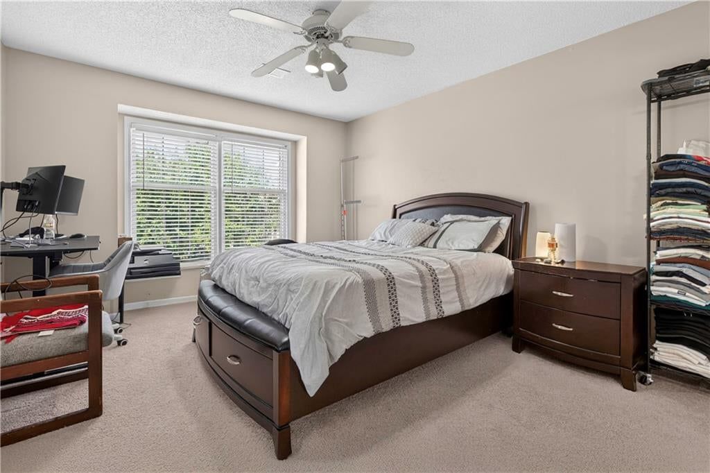Photo 38 of 59 - 14921 Benson Street, Overland Park, KS 66221