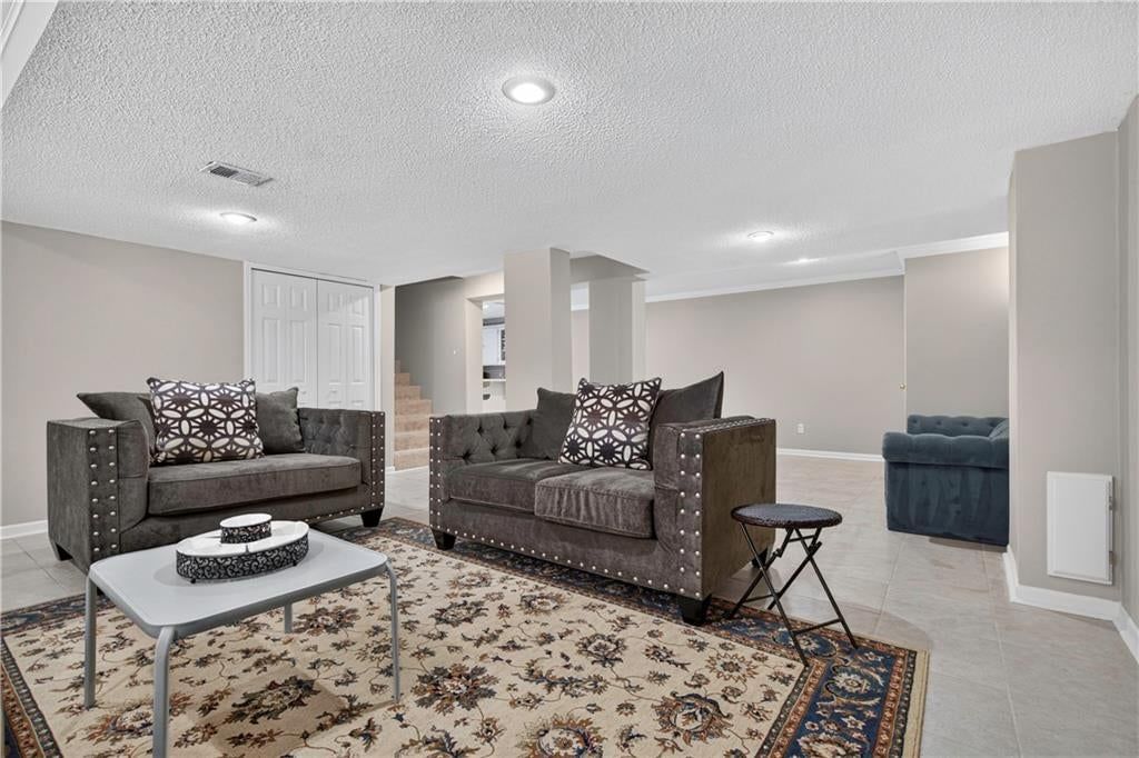 Photo 43 of 59 - 14921 Benson Street, Overland Park, KS 66221