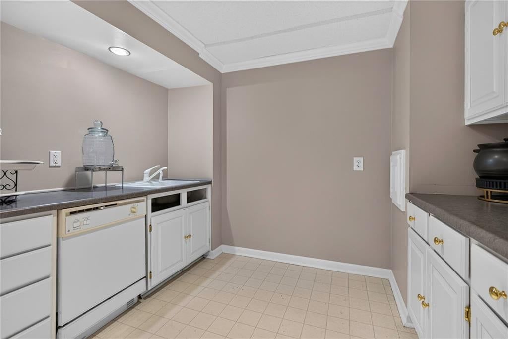 Photo 48 of 59 - 14921 Benson Street, Overland Park, KS 66221