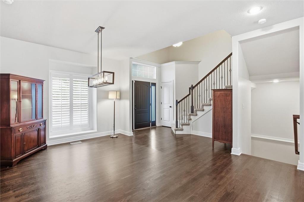 5703 NW 93rd Street — photo 9