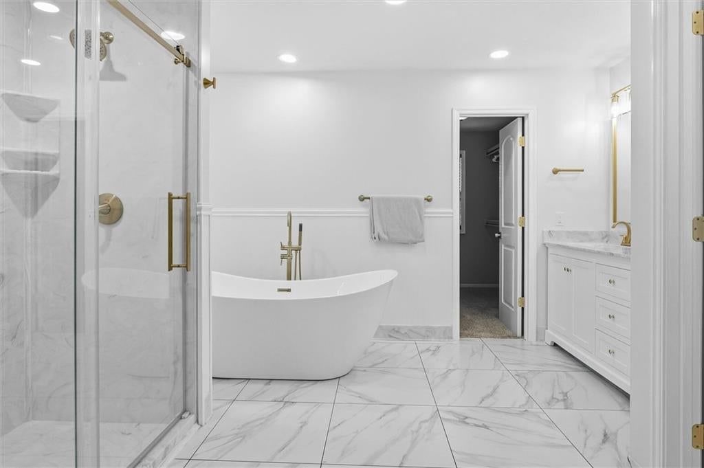 5703 NW 93rd Street — photo 20