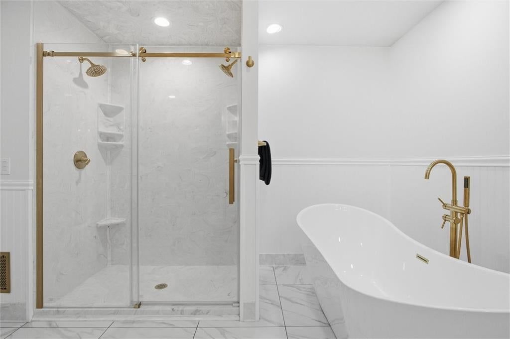5703 NW 93rd Street — photo 22
