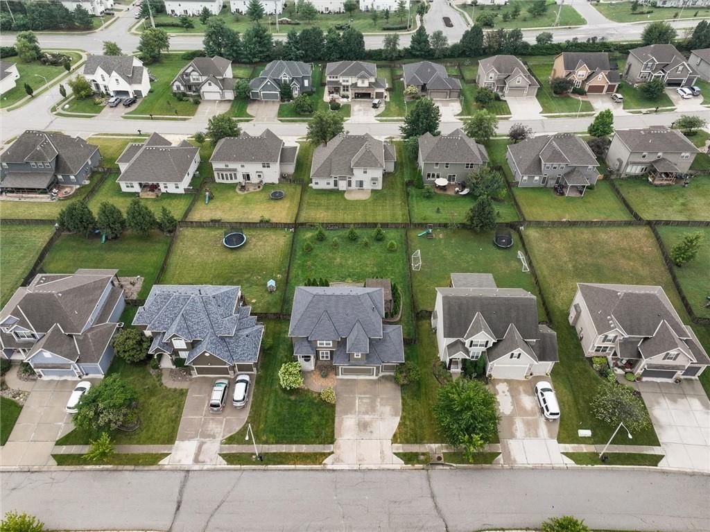 5703 NW 93rd Street — photo 39