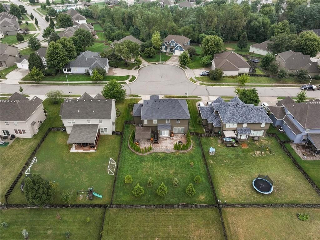 5703 NW 93rd Street — photo 42