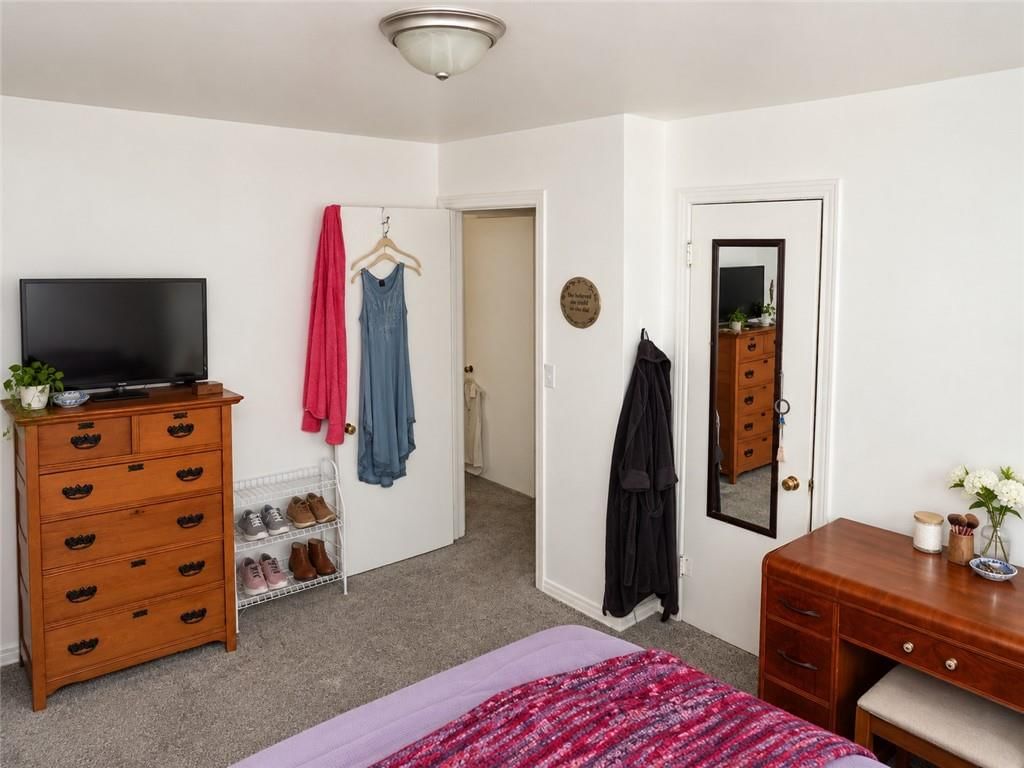 619 Grover Street — photo 19