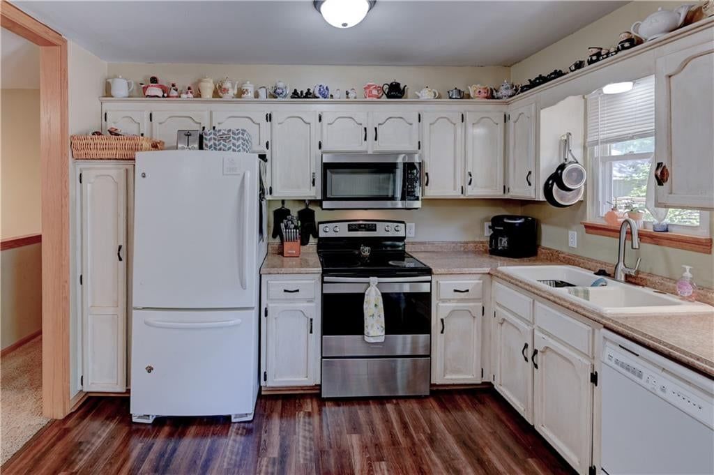 805 Citadel Drive, Weston, MO: listing photo 3