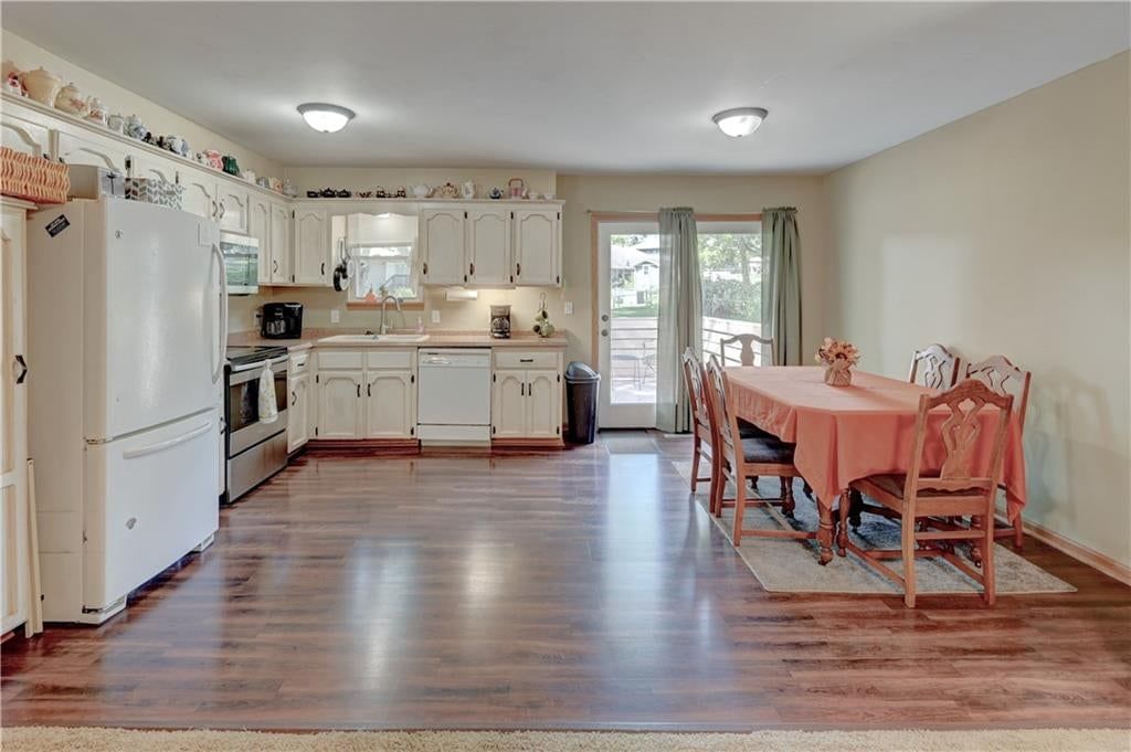 Photo 7 of 26 - 805 Citadel Drive, Weston, MO 64098