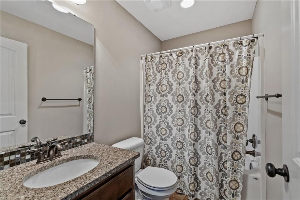 11609 W 154TH Street — photo 48
