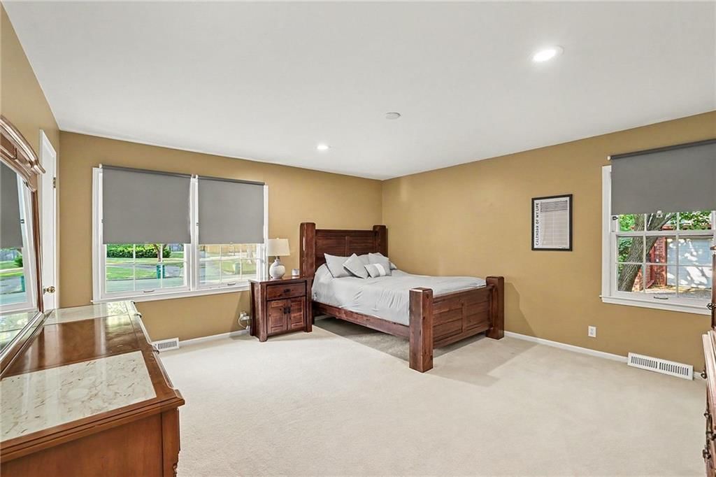3518 W 100th Terrace — photo 18