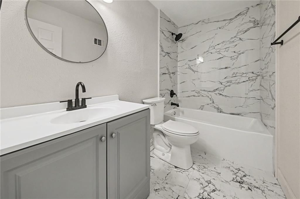 7135 Main Street — photo 10