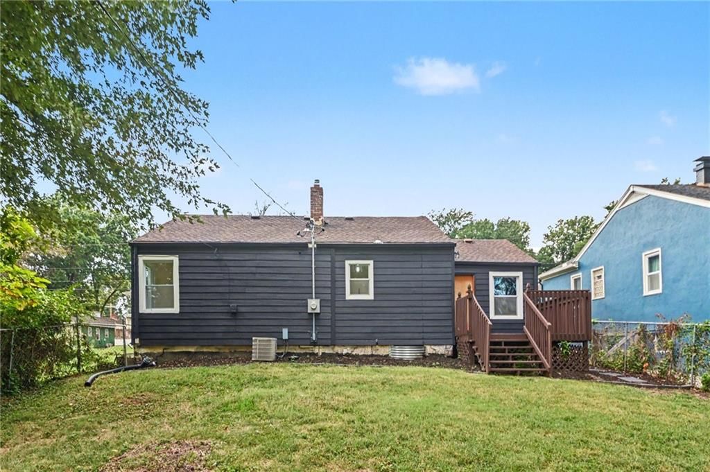 7135 Main Street — photo 14