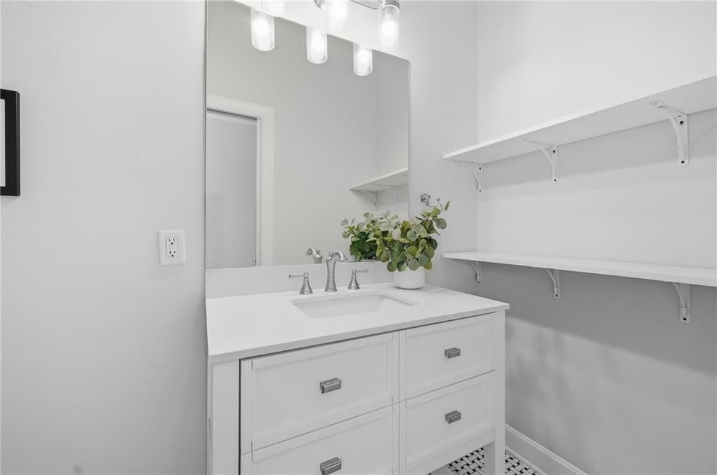 430 N Thompson Street — photo 20