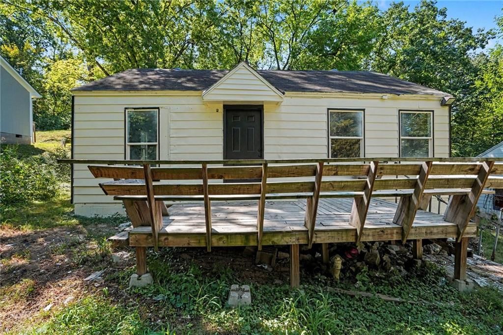 5129 Freeman Avenue — photo 3