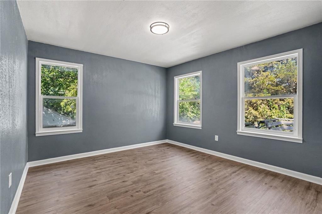 5129 Freeman Avenue — photo 11