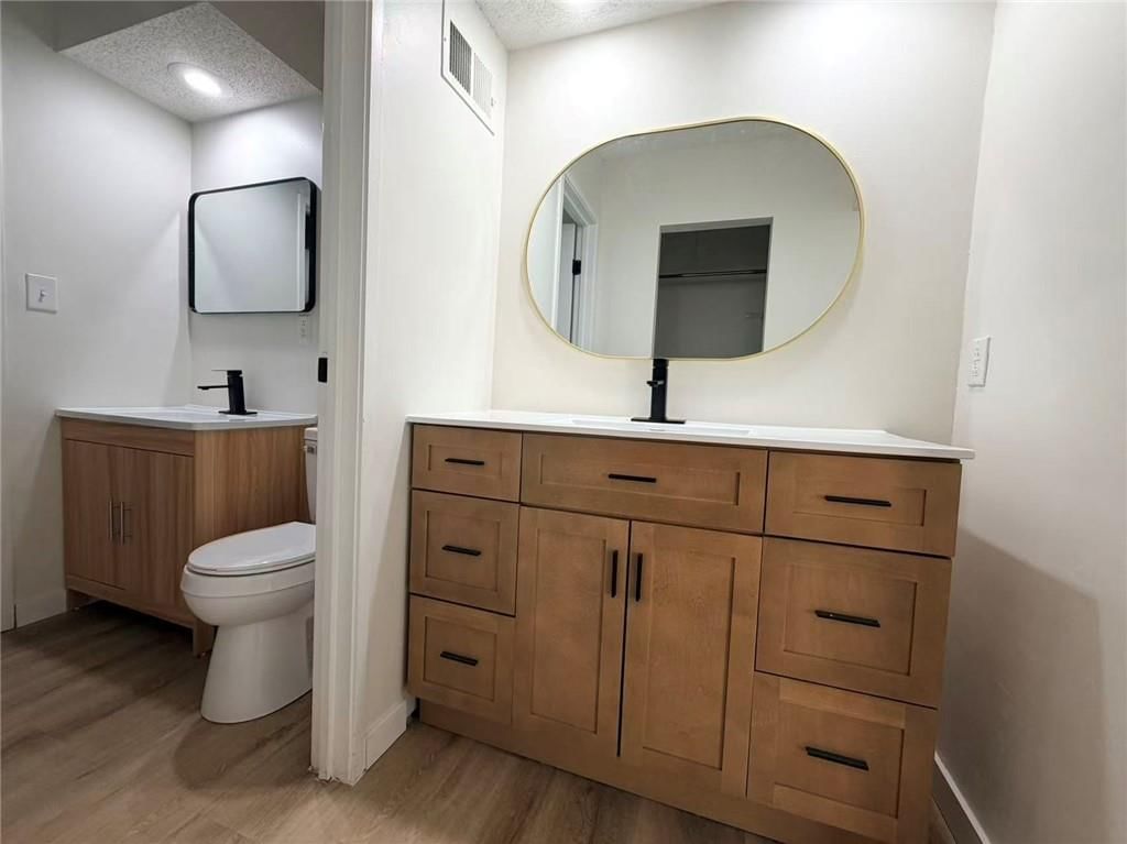 8051 N Stoddard Avenue — photo 18