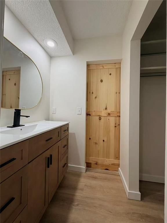 8051 N Stoddard Avenue — photo 21