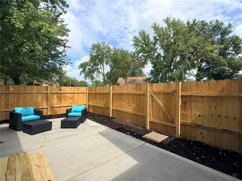 8051 N Stoddard Avenue — photo 29