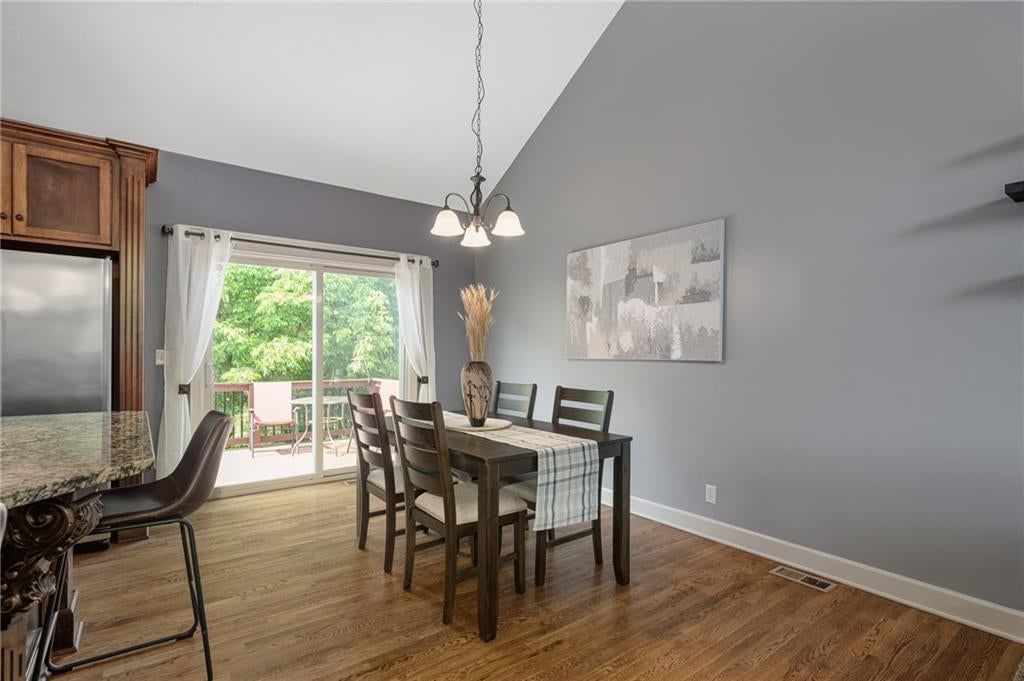 Photo 14 of 58 - 9025 SW 10th Street, Blue Springs, MO 64064