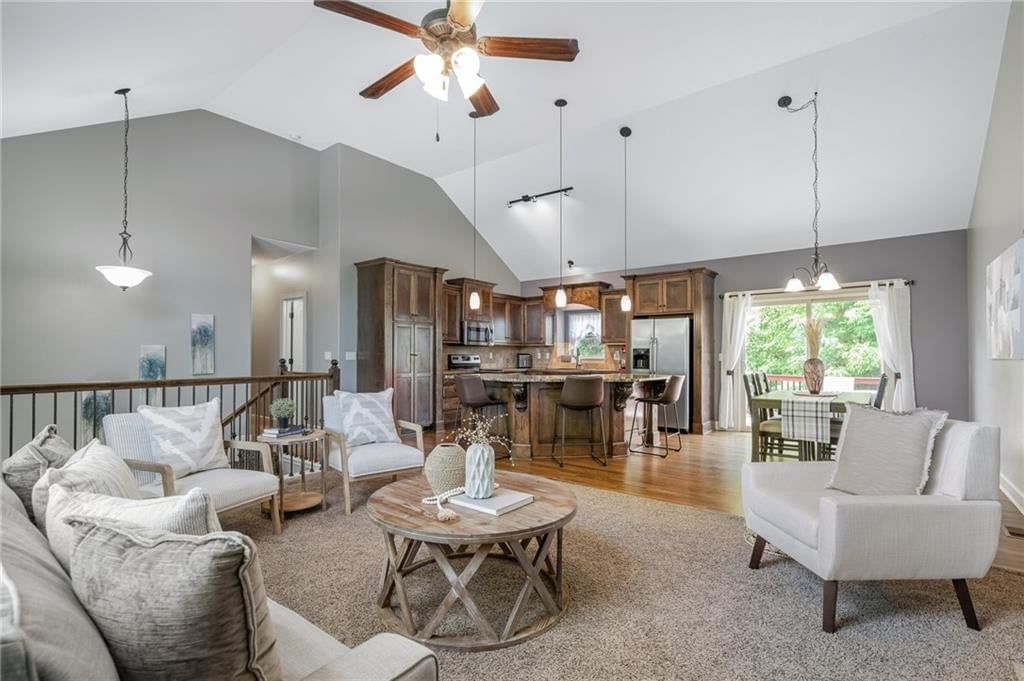 Photo 15 of 58, 9025 SW 10th Street, Blue Springs, MO 64064