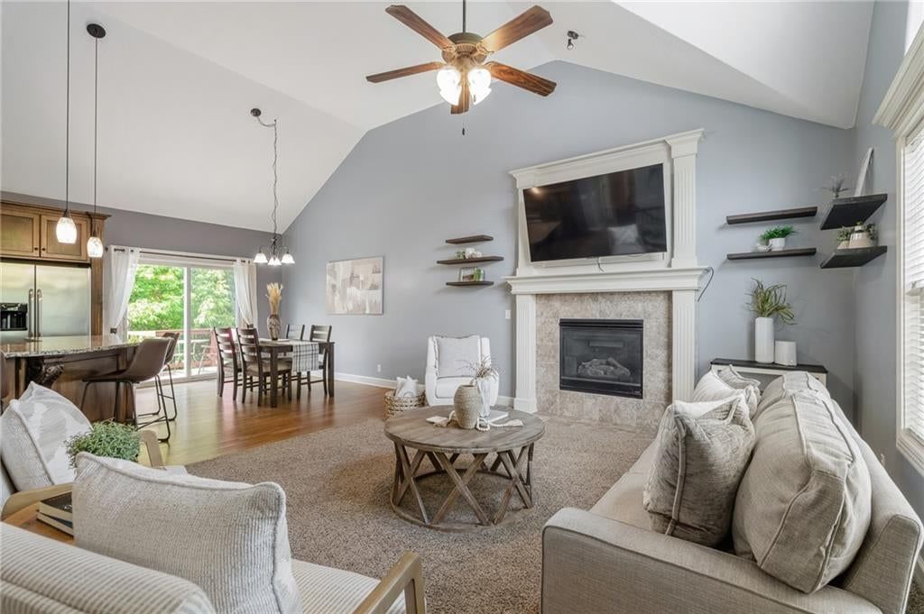 Photo 16 of 58, 9025 SW 10th Street, Blue Springs, MO 64064