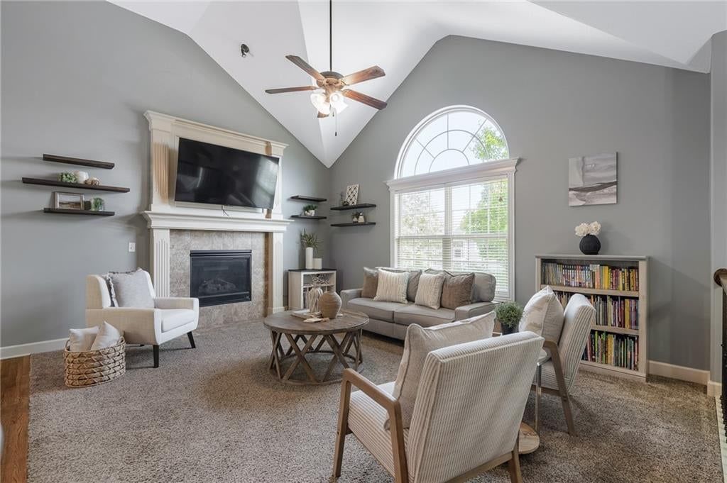 Photo 18 of 58 - 9025 SW 10th Street, Blue Springs, MO 64064