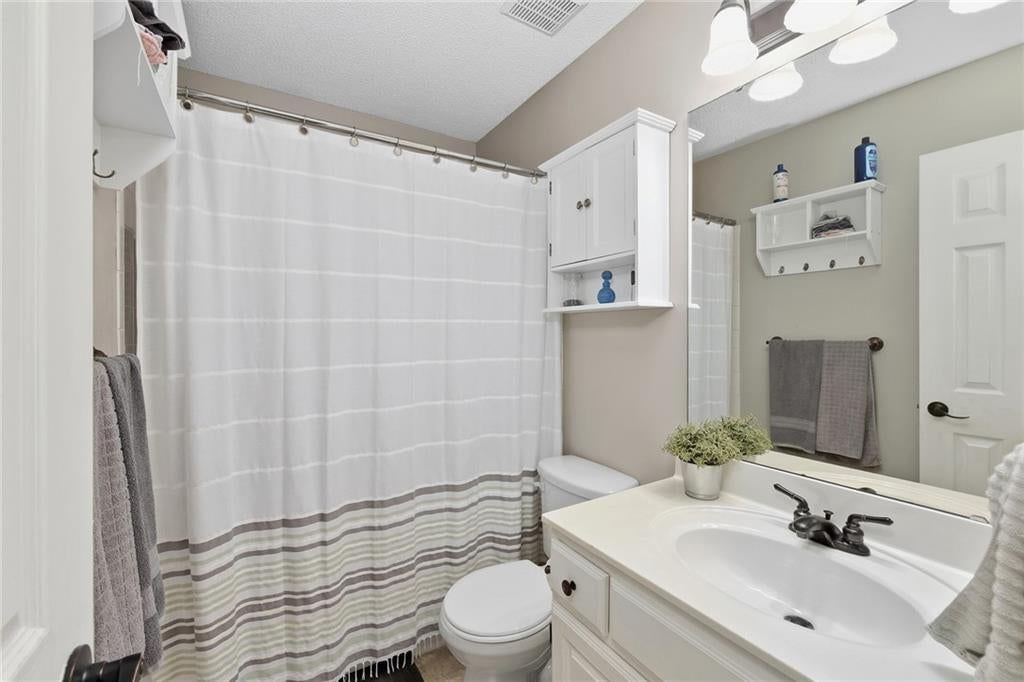 619 SE Joel Avenue — photo 24