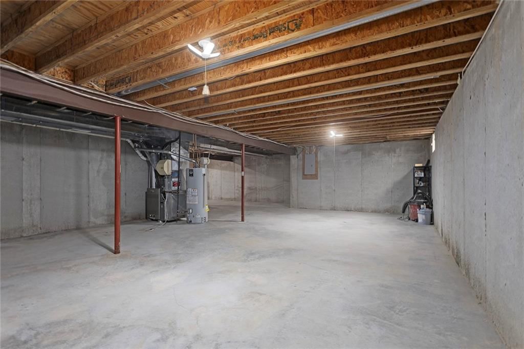 12468 Westgate Street — photo 39