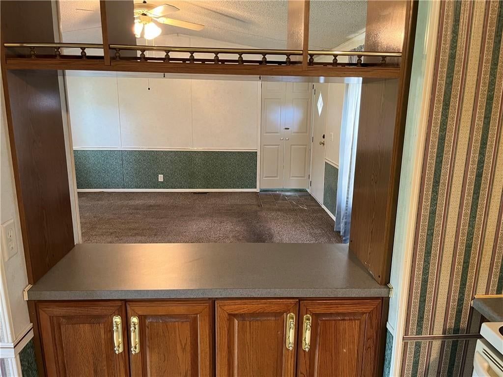 4704 N Adams Road — photo 9