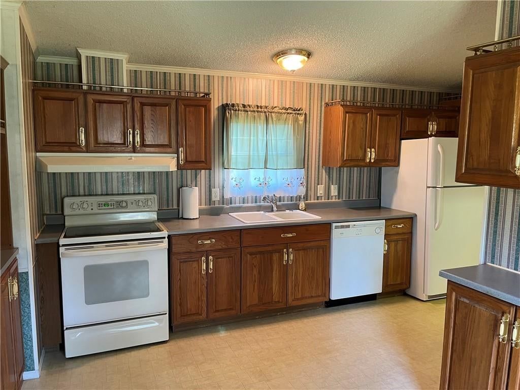 4704 N Adams Road — photo 10