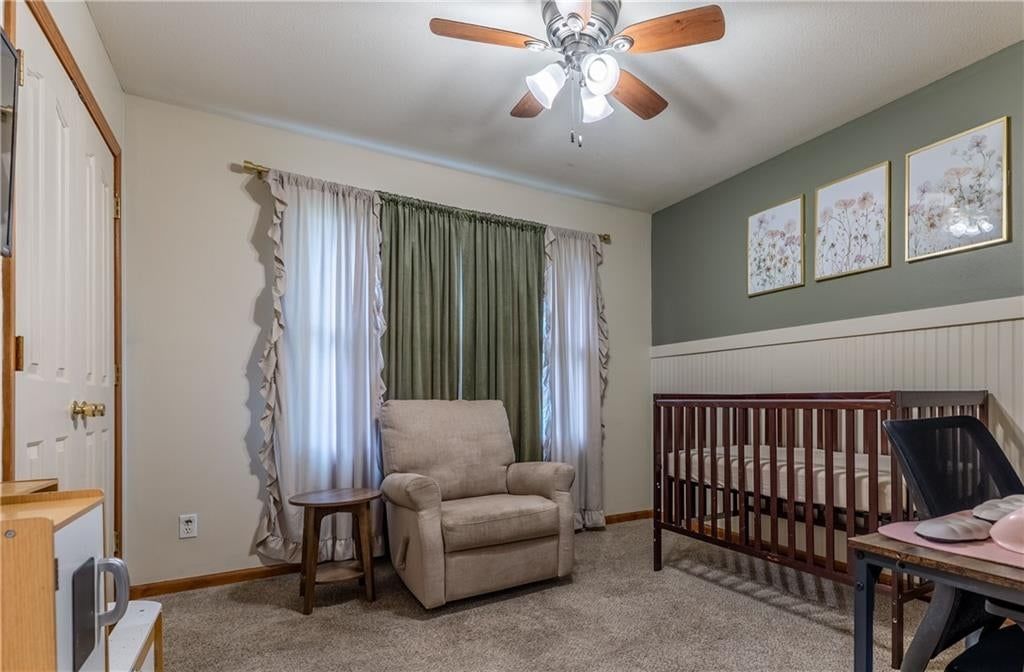 407 W Peoria Street — photo 25