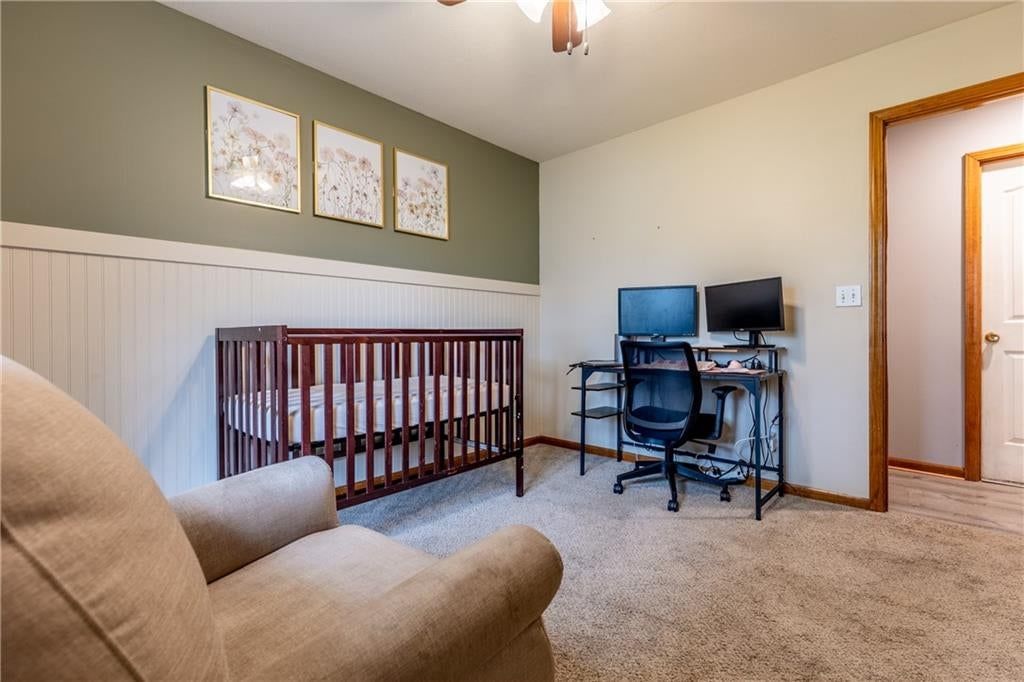 407 W Peoria Street — photo 26